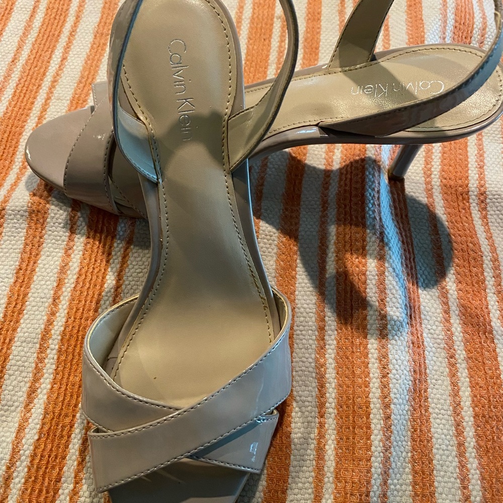 Calvin Klein Lucette size 7.  Like New Condition